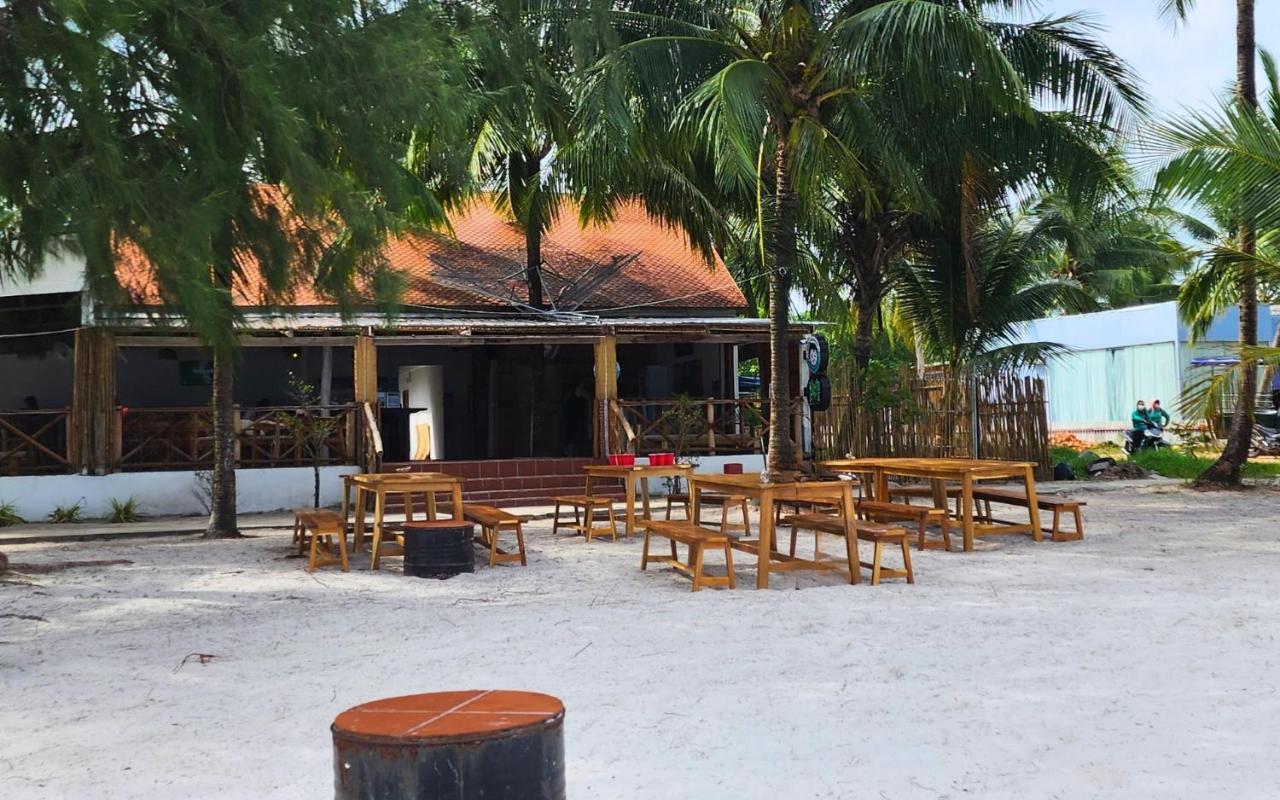 Hostel Mad Monkey Koh Rong Kaoh Touch Exterior foto