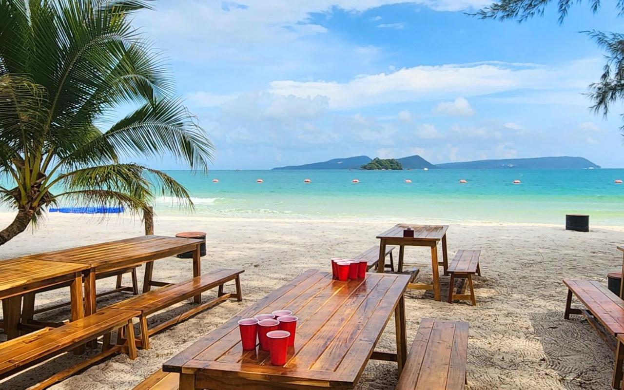 Hostel Mad Monkey Koh Rong Kaoh Touch Exterior foto