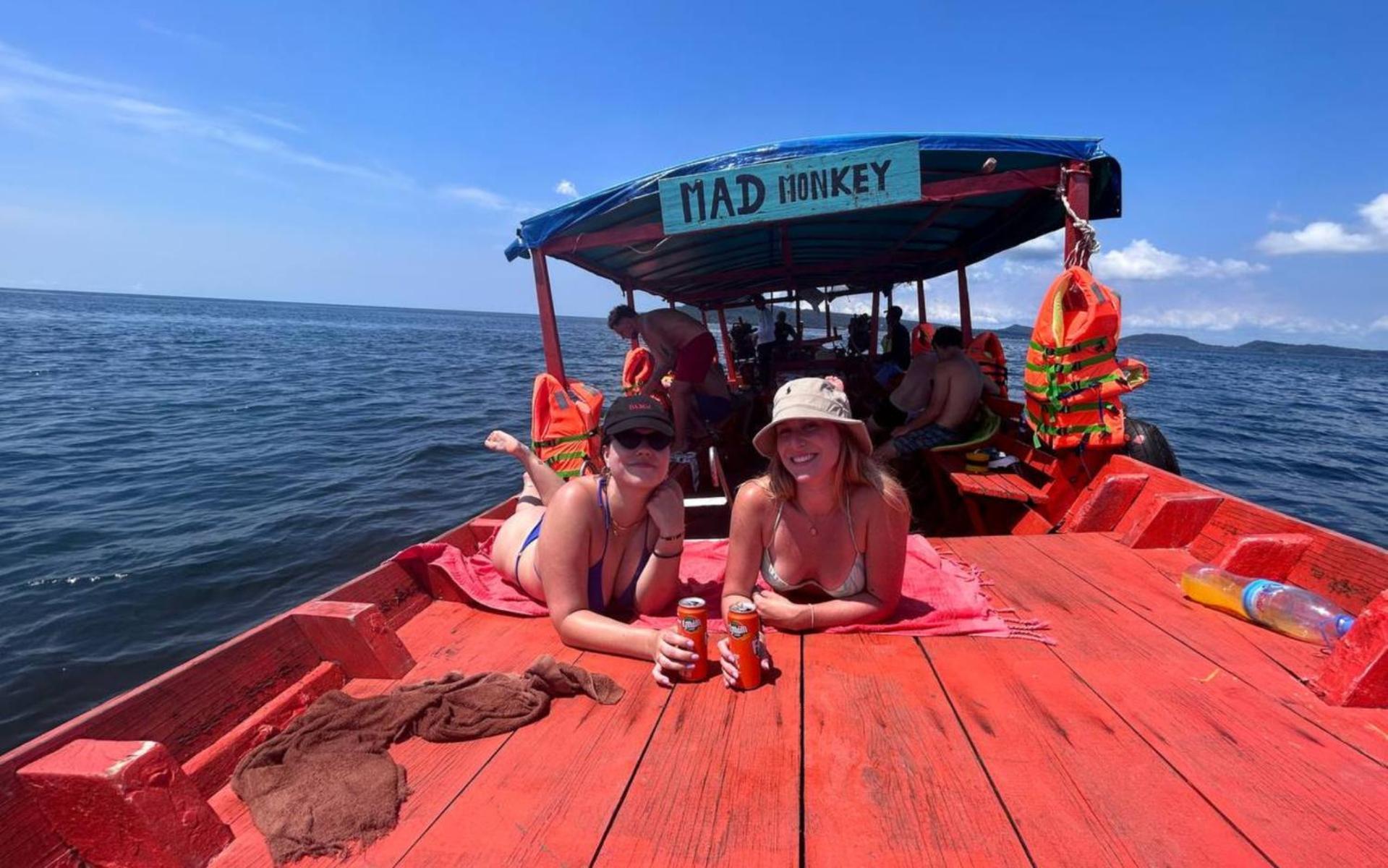 Hostel Mad Monkey Koh Rong Kaoh Touch Exterior foto